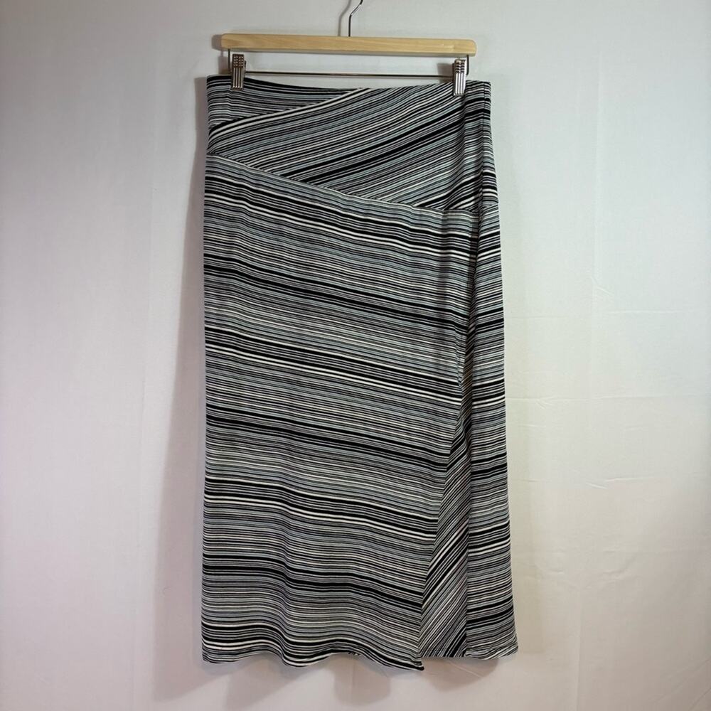 J. Jill Gray Black White Striped Wrap Midi Skirt Asymmetrical Size Medium Q0336